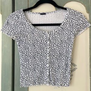 Like new Brandy Melville top size S